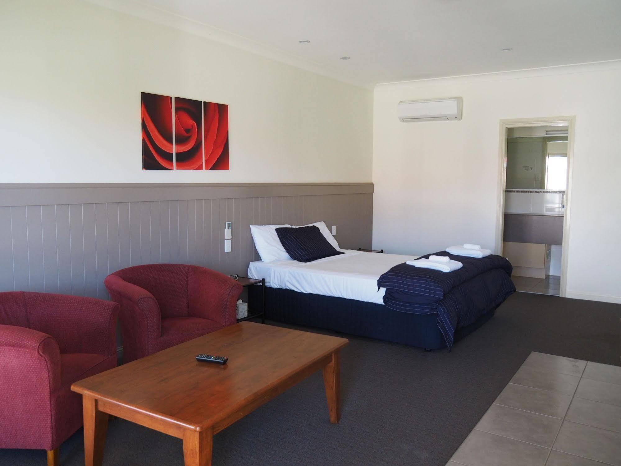Pittsworth Motor Inn Zewnętrze zdjęcie