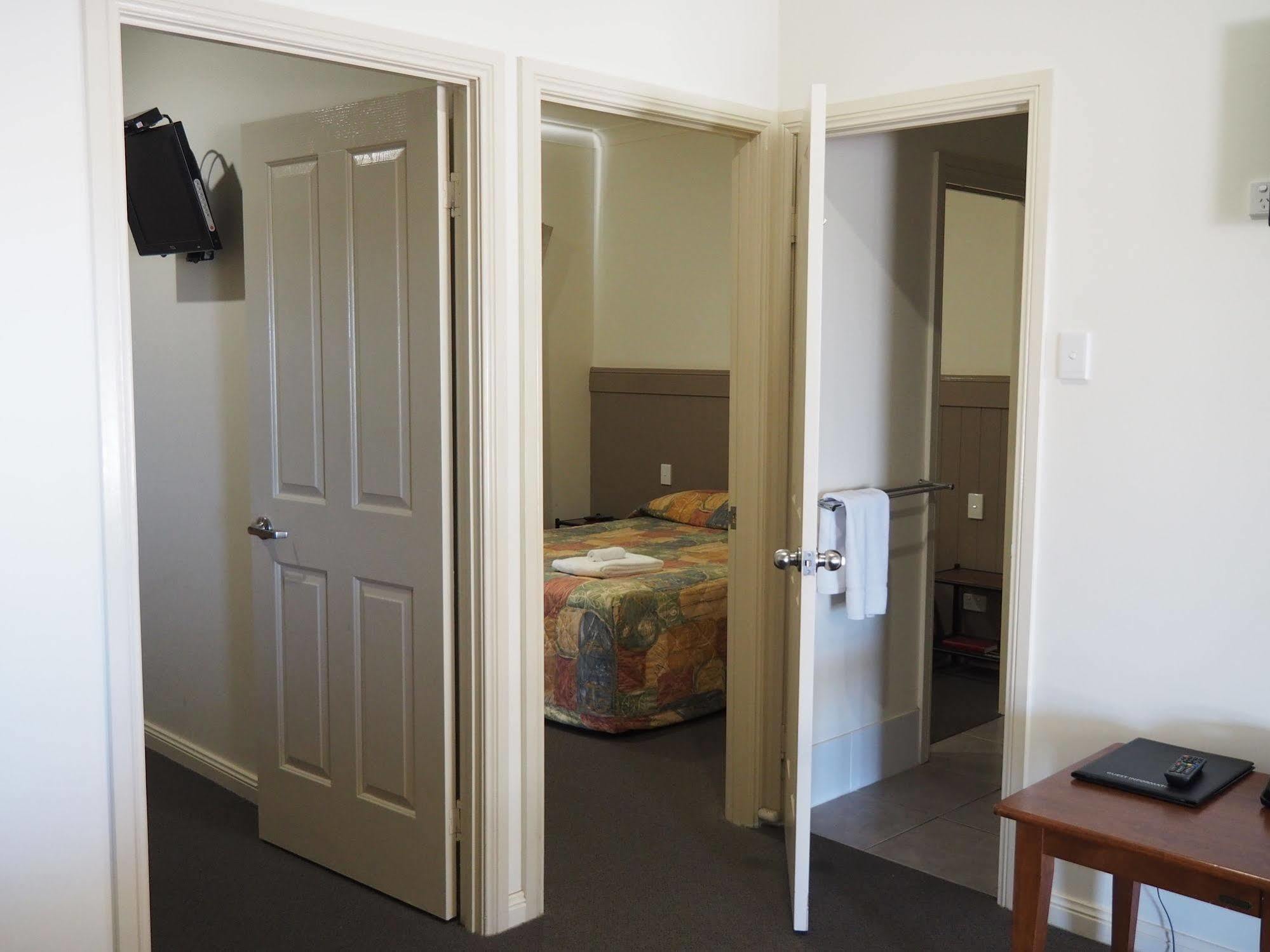 Pittsworth Motor Inn Zewnętrze zdjęcie